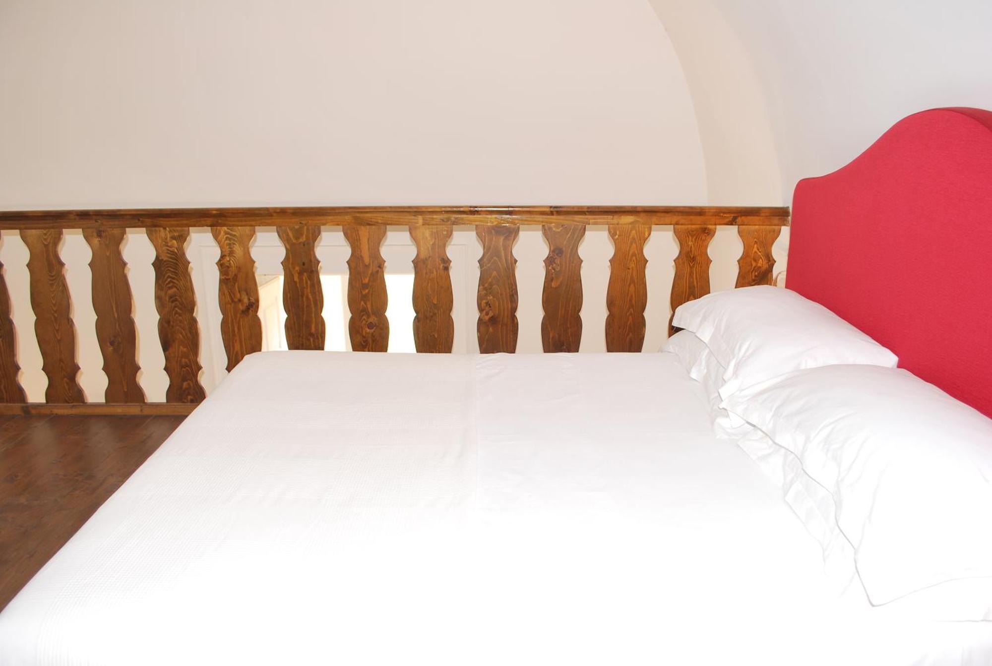 Palazzo Della Contessa - Suites & Breakfast Lecce Esterno foto