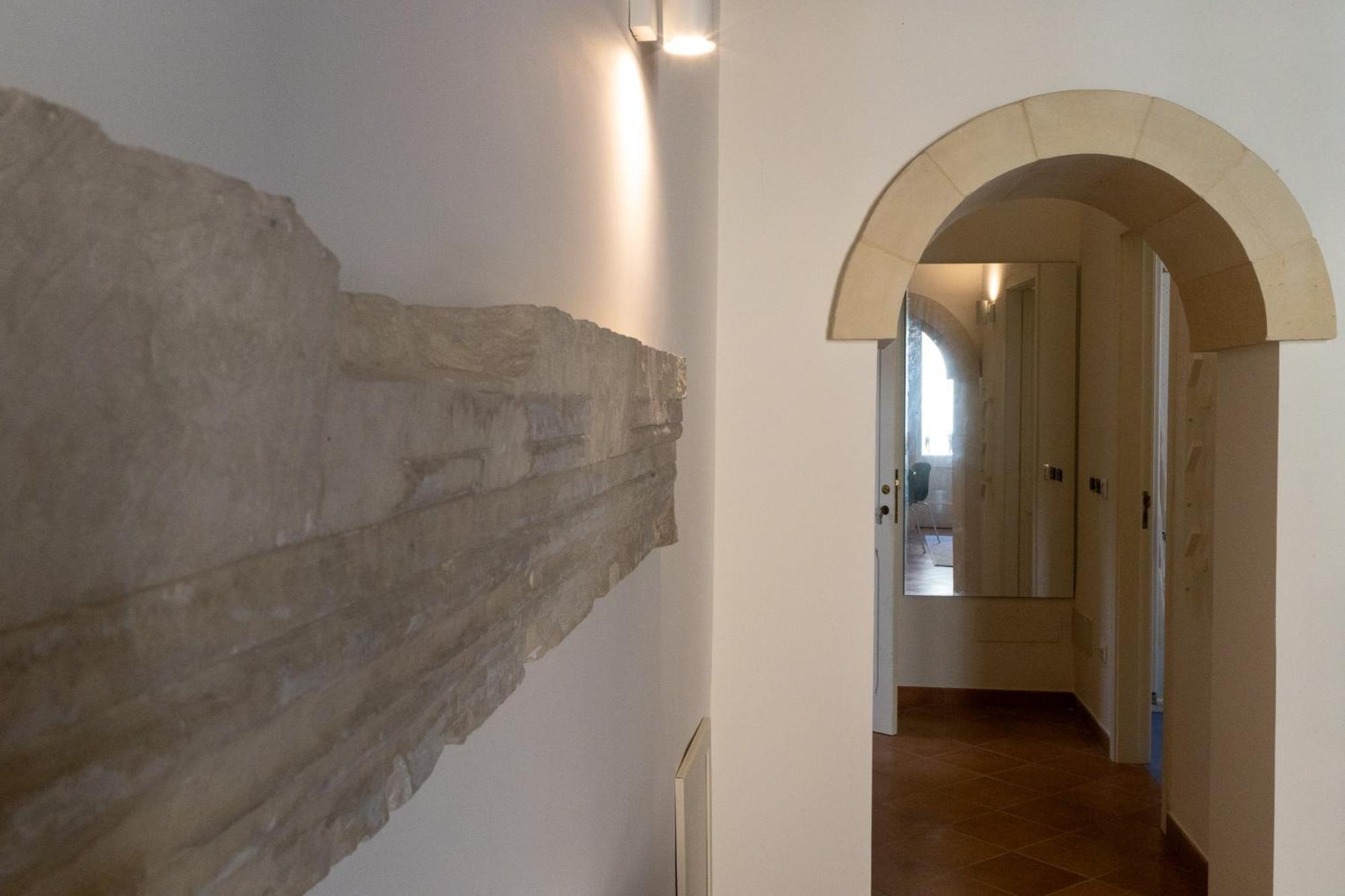 Palazzo Della Contessa - Suites & Breakfast Lecce Esterno foto